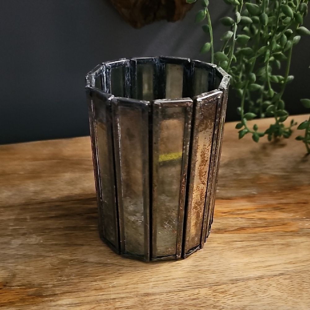 Eaethbound Trading Elegant Silver & Grey Soldered Mercury Glass Candle Holder